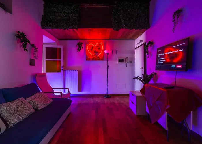 The Magic Hole * Rome