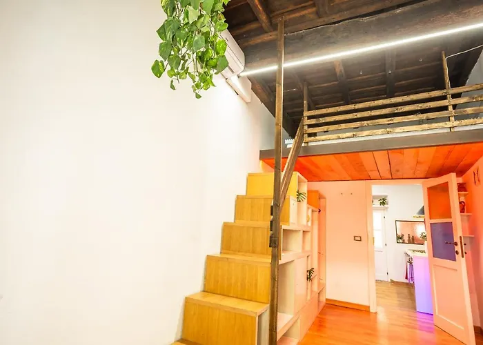 The Magic Hole * Rome