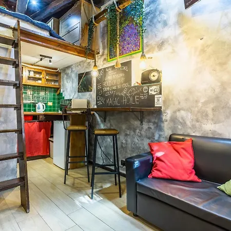 The Magic Hole Apartment