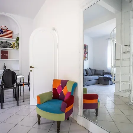 The Magic Hole * Rome